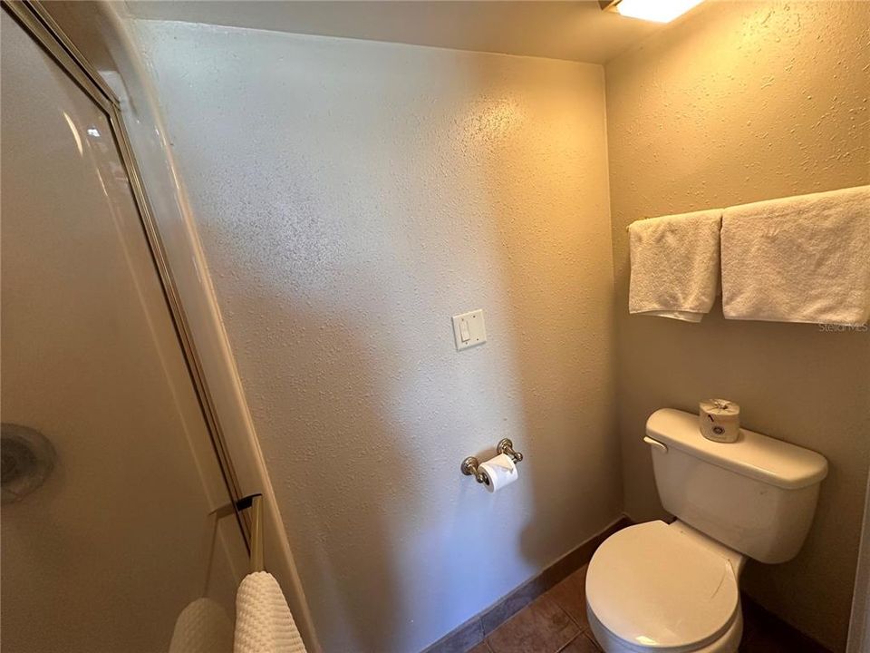 For Sale: $50,000 (1 beds, 1 baths, 207 Square Feet)