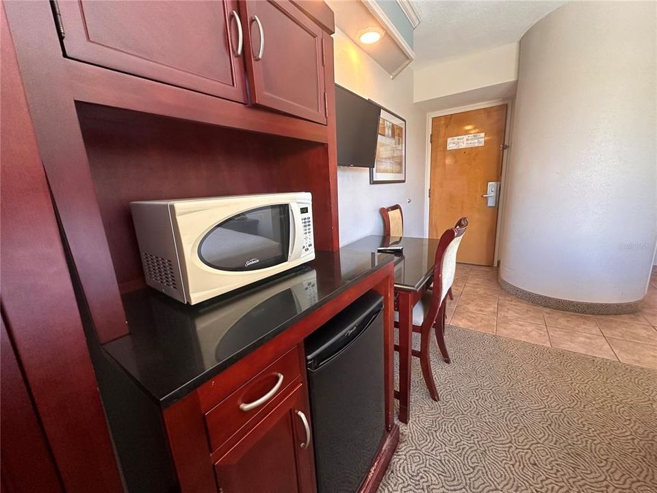 For Sale: $50,000 (1 beds, 1 baths, 207 Square Feet)