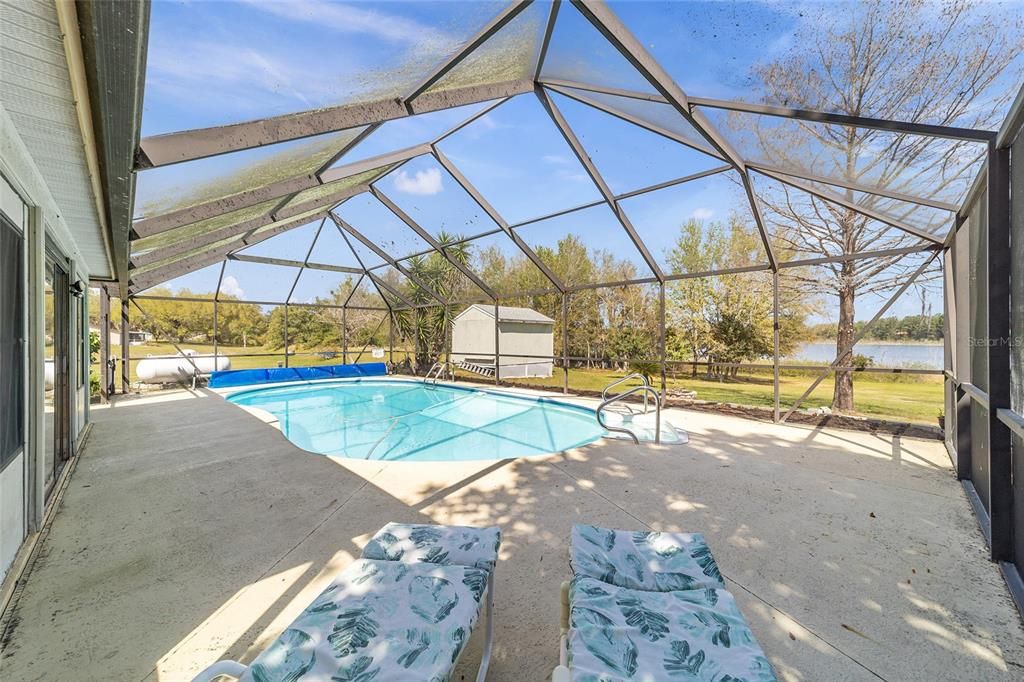 Recently Sold: $345,000 (3 beds, 2 baths, 1288 Square Feet)