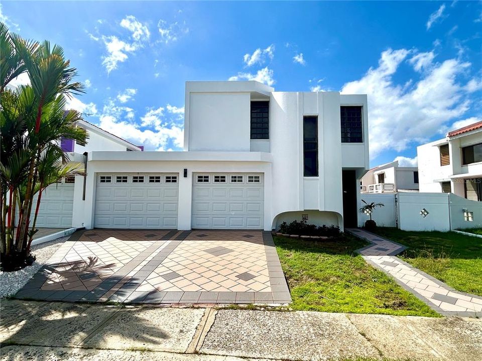 Recently Rented: $1,500 (3 beds, 2 baths, 1924 Square Feet)