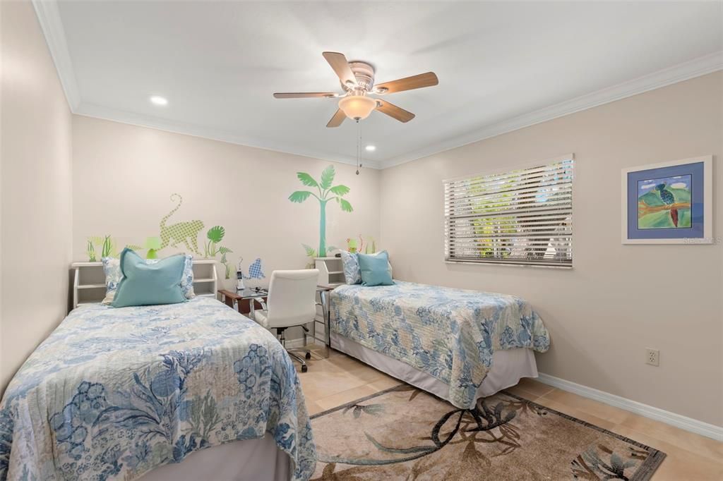 Active With Contract: $1,025,000 (3 beds, 2 baths, 2078 Square Feet)