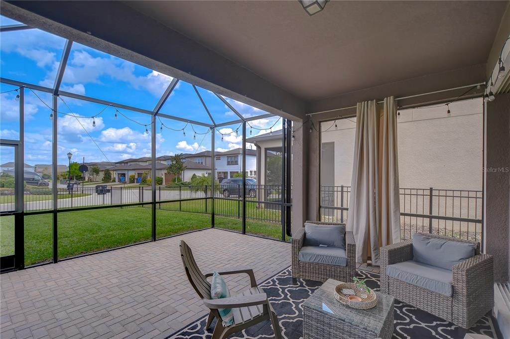 Active With Contract: $649,000 (4 beds, 3 baths, 2895 Square Feet)