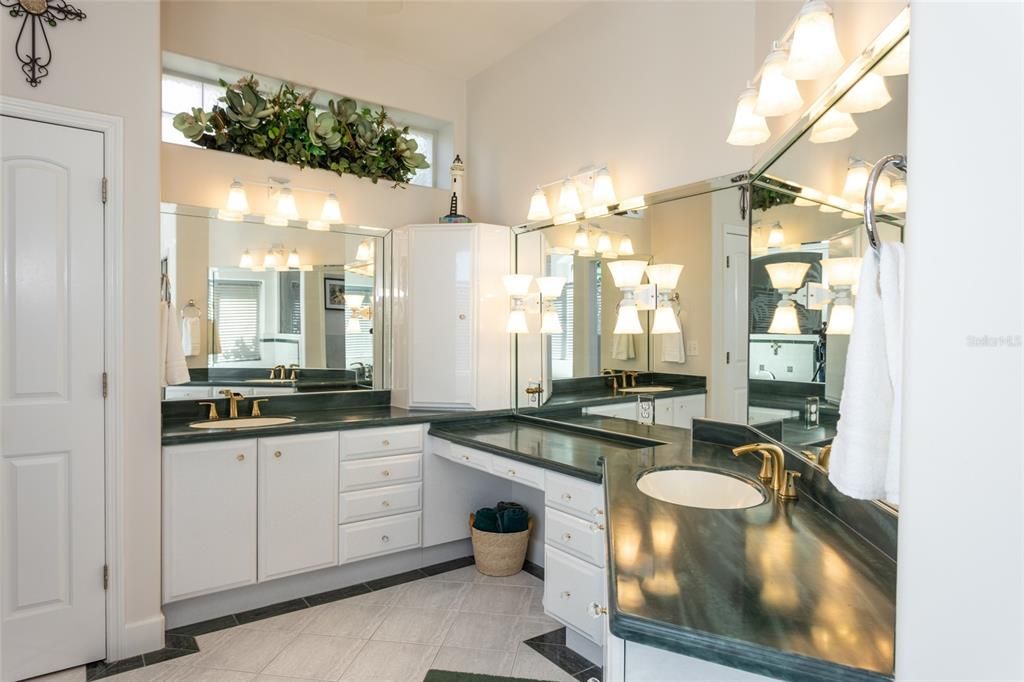 Vanity area and double sinks- which sink area will you choose?