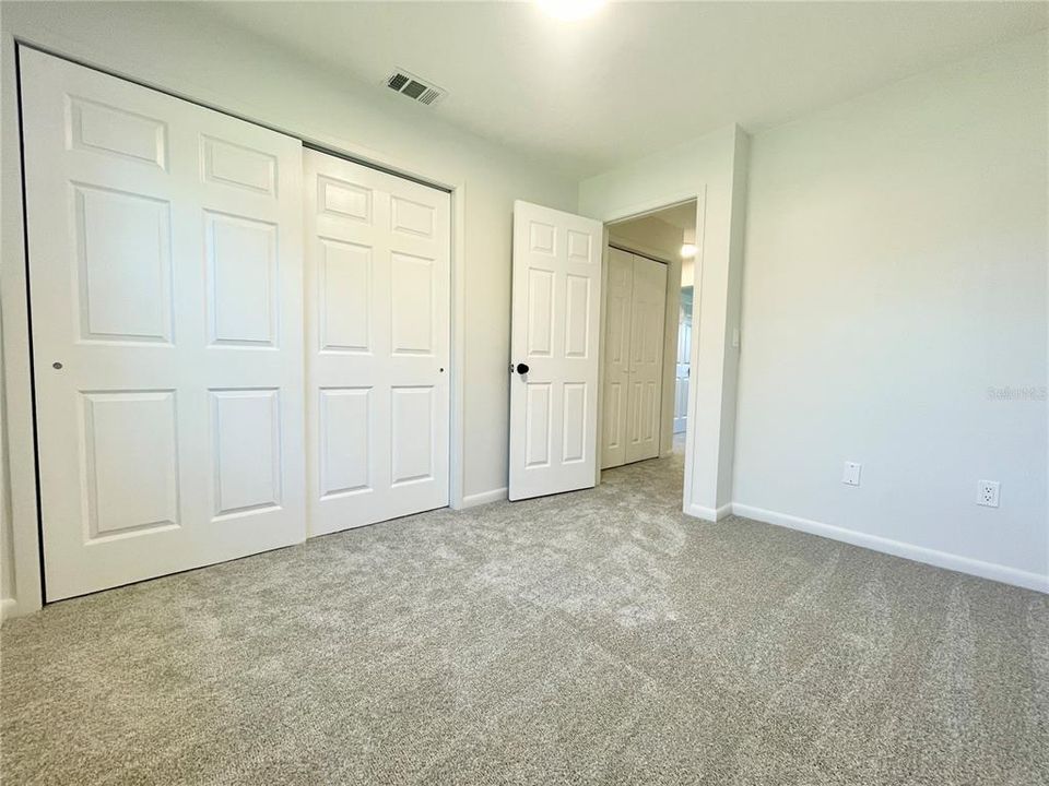 For Sale: $157,500 (2 beds, 1 baths, 794 Square Feet)
