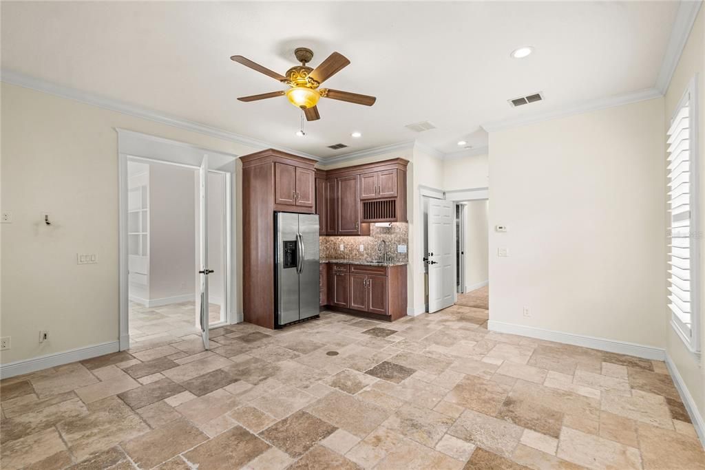 Active With Contract: $1,290,000 (5 beds, 4 baths, 4135 Square Feet)