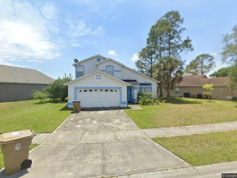 Recently Sold: $210,000 (4 beds, 2 baths, 2008 Square Feet)