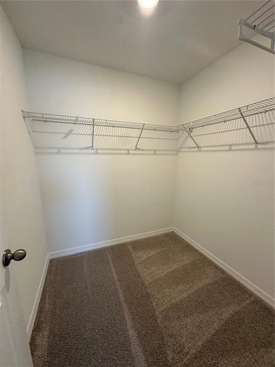 Active With Contract: $2,200 (3 beds, 2 baths, 1566 Square Feet)