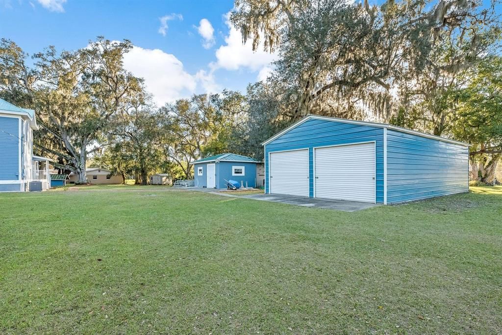Recently Sold: $550,000 (4 beds, 2 baths, 1872 Square Feet)