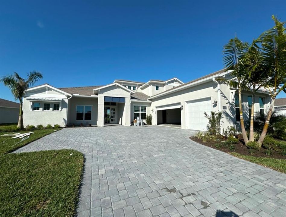 Recently Sold: $1,760,234 (5 beds, 6 baths, 4028 Square Feet)
