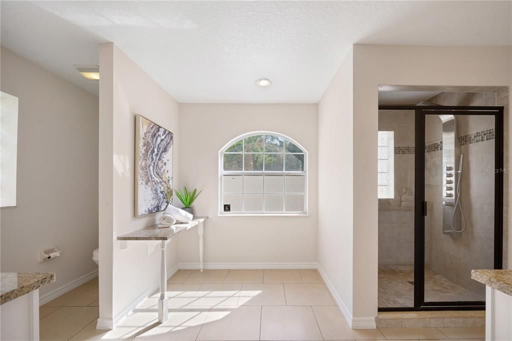 Active With Contract: $850,000 (4 beds, 3 baths, 2793 Square Feet)