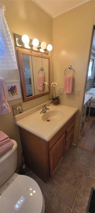 For Sale: $105,000 (2 beds, 2 baths, 1228 Square Feet)