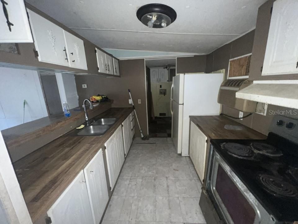 Vendido Recientemente: $69,900 (3 camas, 2 baños, 1248 Pies cuadrados)