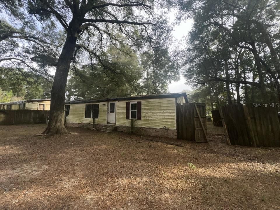 Recently Sold: $69,900 (3 beds, 2 baths, 1248 Square Feet)