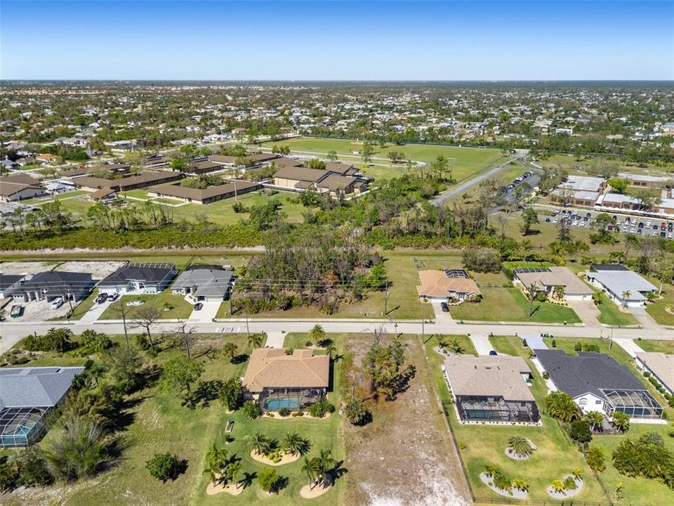 Activo con contrato: $45,000 (0.33 acres)