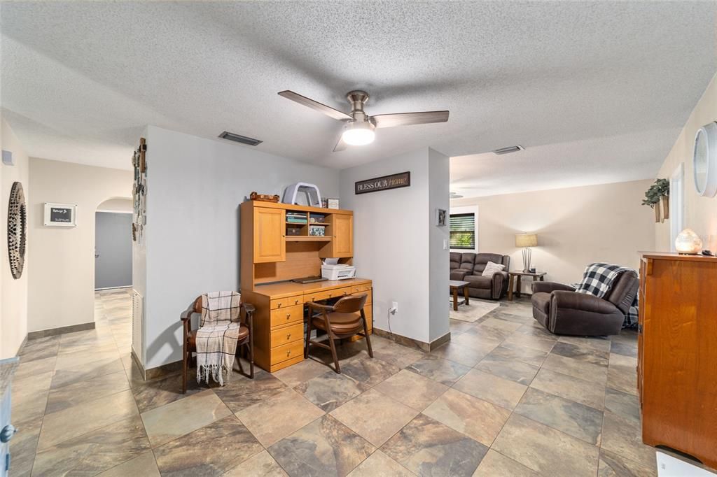 Recently Sold: $339,900 (3 beds, 2 baths, 2259 Square Feet)