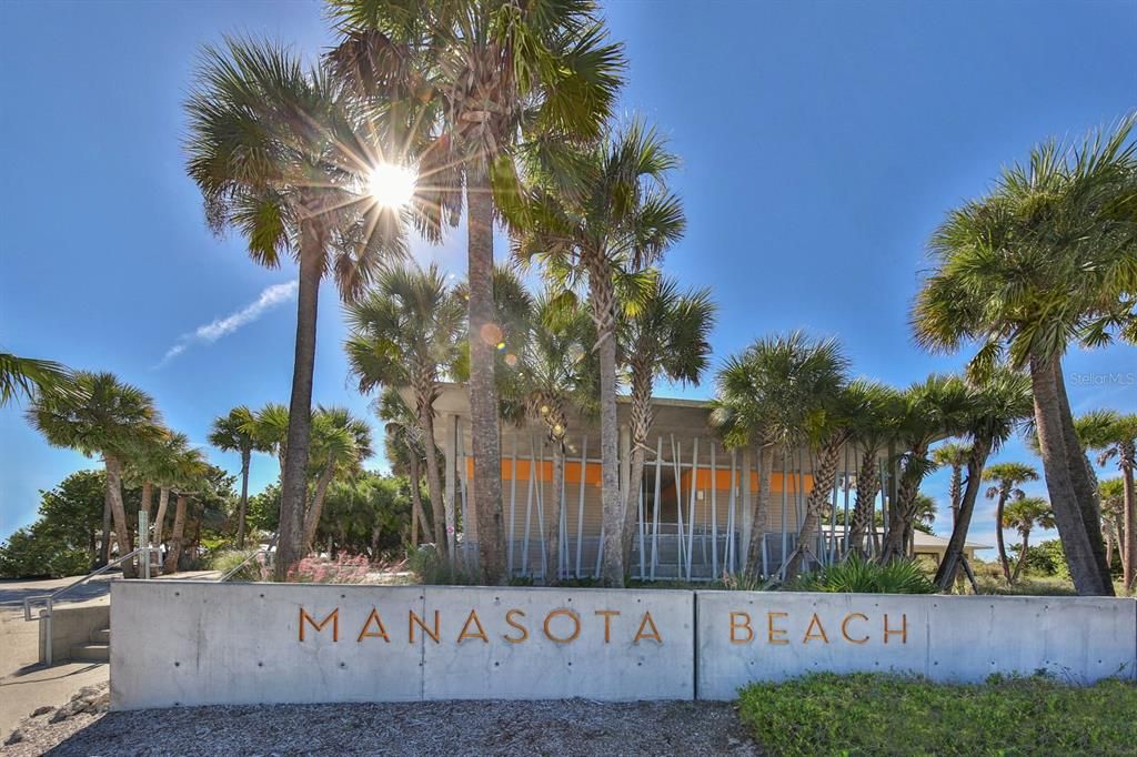 Manasota Beach offers plenty of parking and facilities for your convenience.