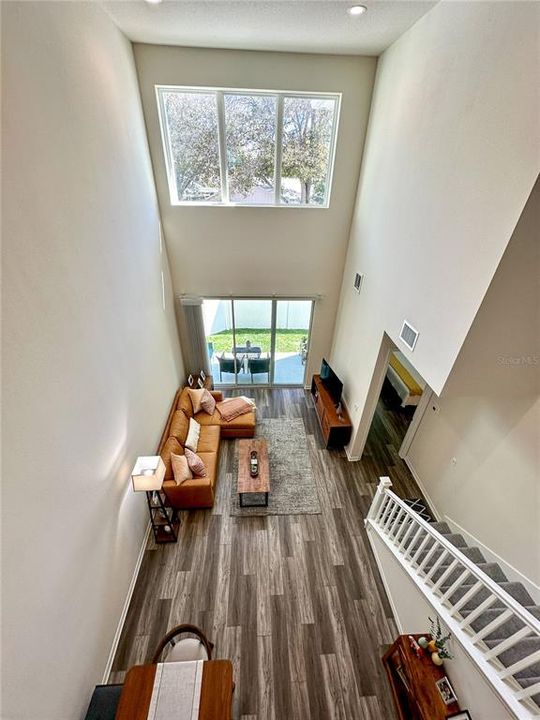 Active With Contract: $549,900 (3 beds, 2 baths, 2262 Square Feet)