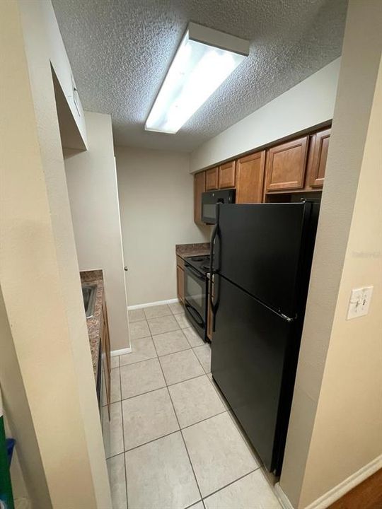 For Sale: $149,500 (1 beds, 1 baths, 700 Square Feet)