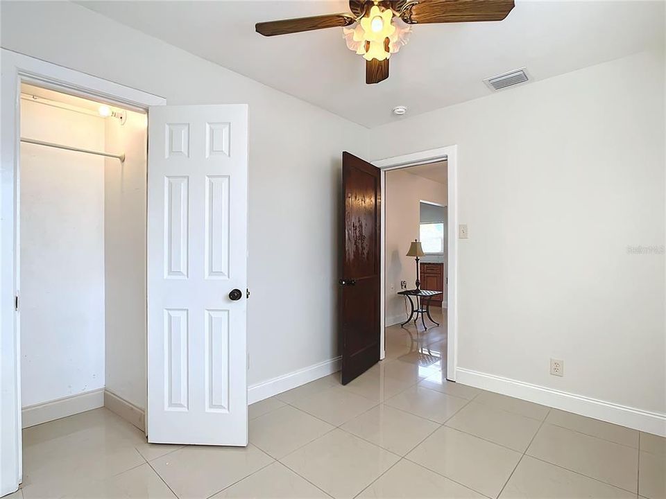 Active With Contract: $2,600 (3 beds, 2 baths, 1332 Square Feet)