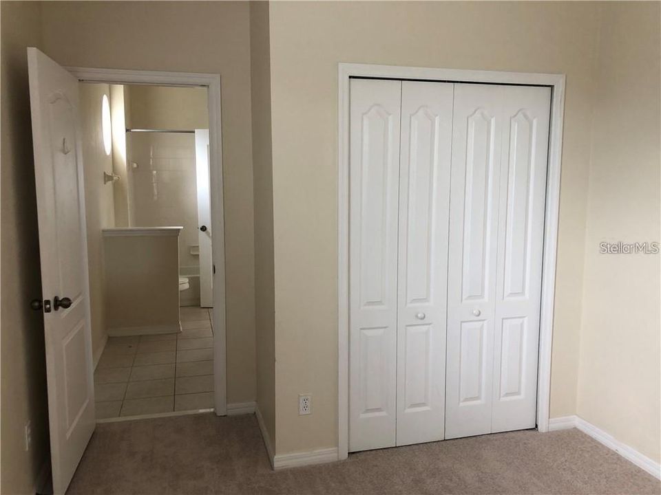 Active With Contract: $2,250 (3 beds, 2 baths, 1472 Square Feet)