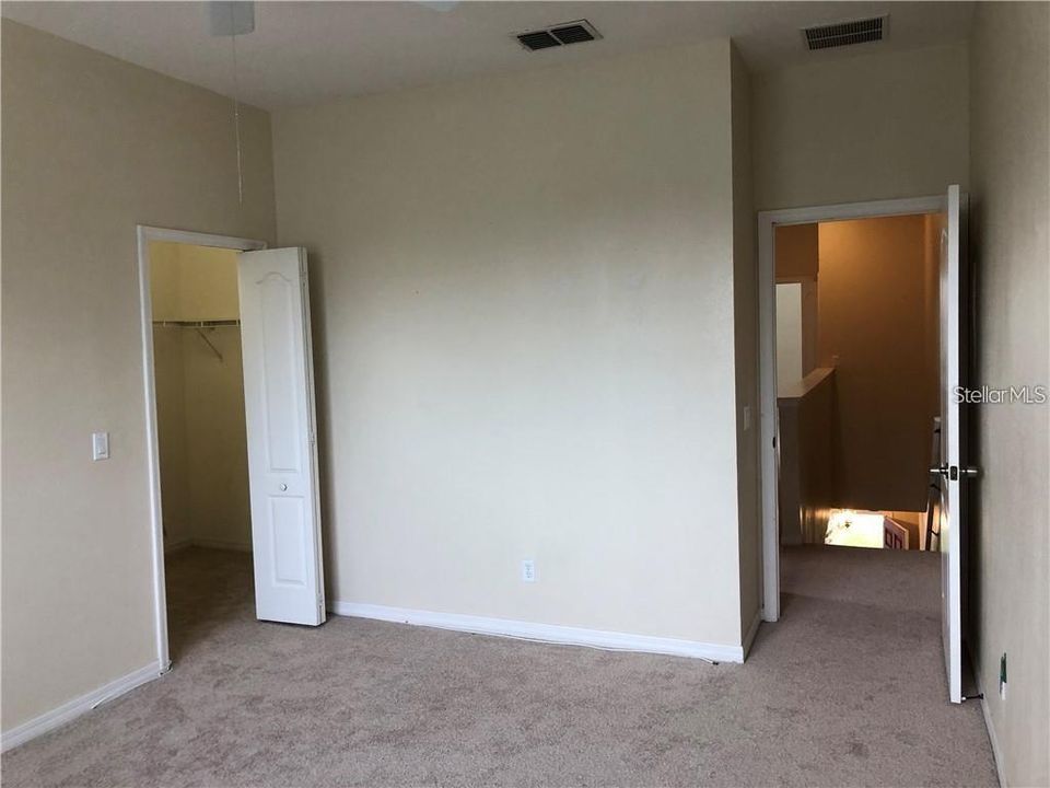 Recently Rented: $2,250 (3 beds, 2 baths, 1472 Square Feet)