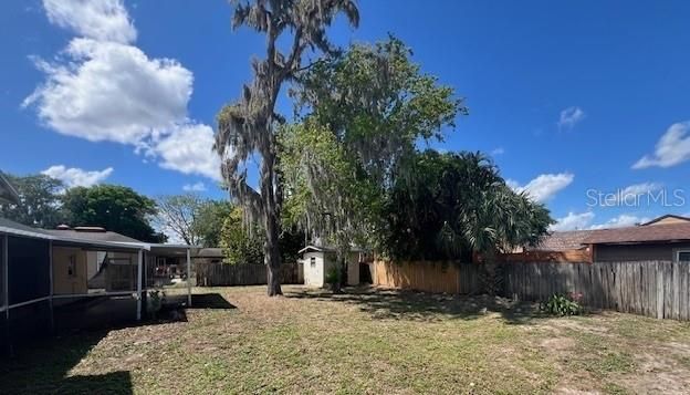 Active With Contract: $209,900 (4 beds, 2 baths, 1589 Square Feet)