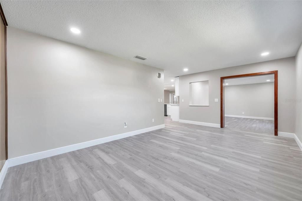 Recently Sold: $417,595 (3 beds, 2 baths, 1777 Square Feet)