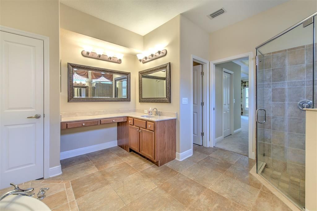 Active With Contract: $4,300 (5 beds, 3 baths, 3070 Square Feet)