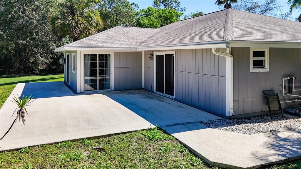 Recently Sold: $599,900 (3 beds, 2 baths, 1563 Square Feet)