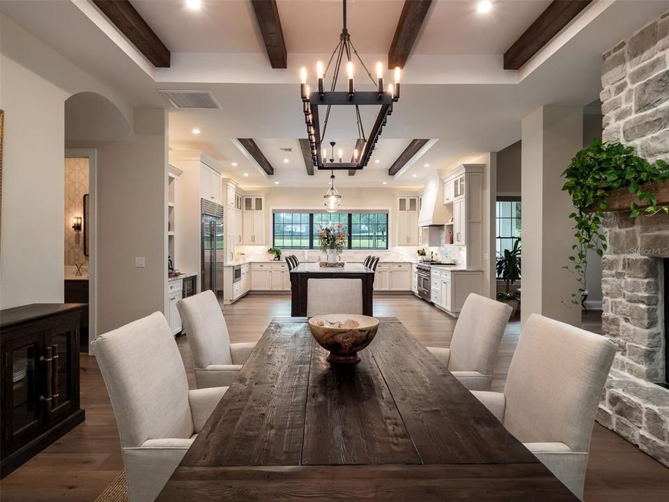 Recently Sold: $4,900,000 (3 beds, 2 baths, 3541 Square Feet)