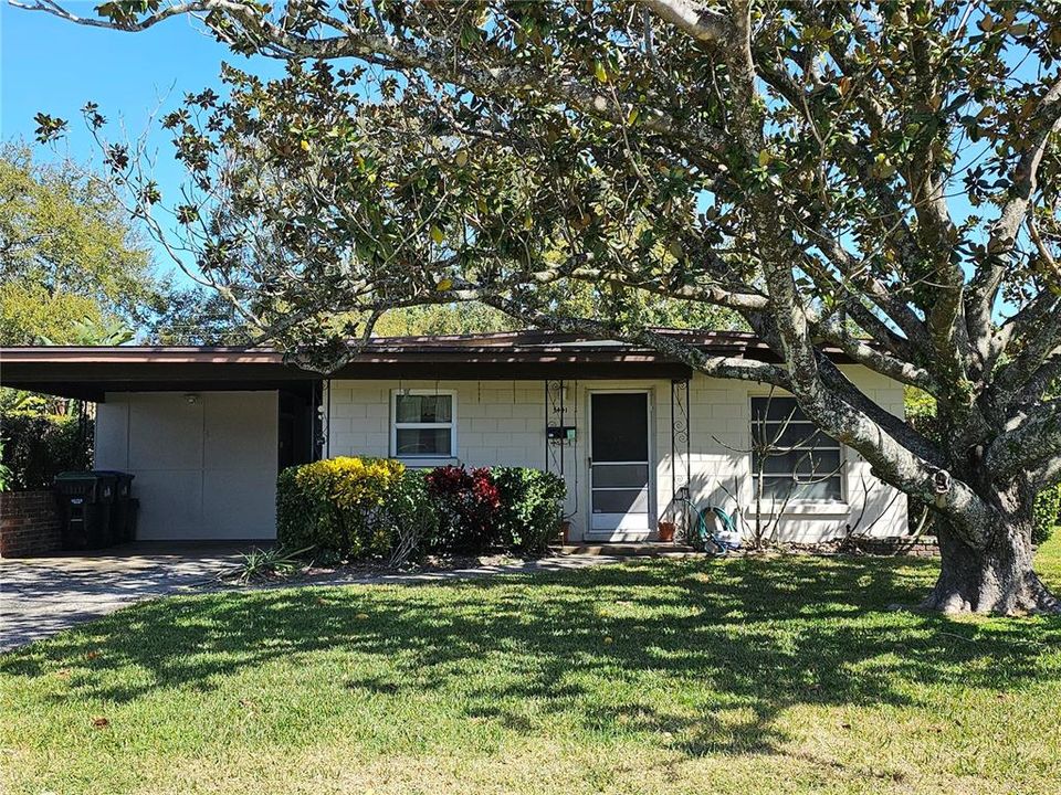 Recently Sold: $245,000 (3 beds, 1 baths, 1053 Square Feet)