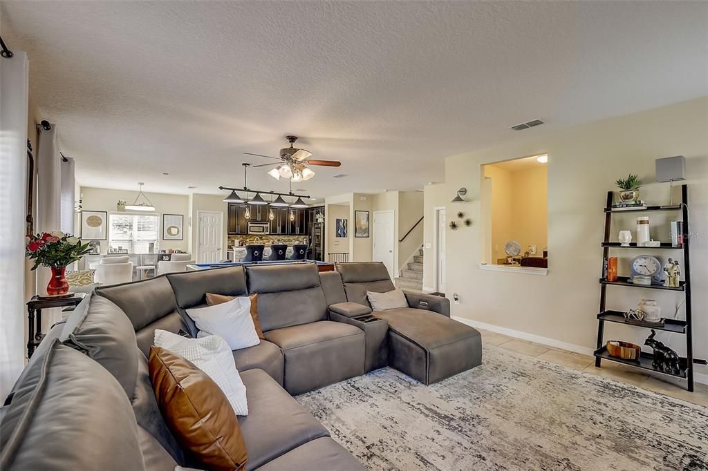 For Sale: $443,500 (4 beds, 2 baths, 2808 Square Feet)