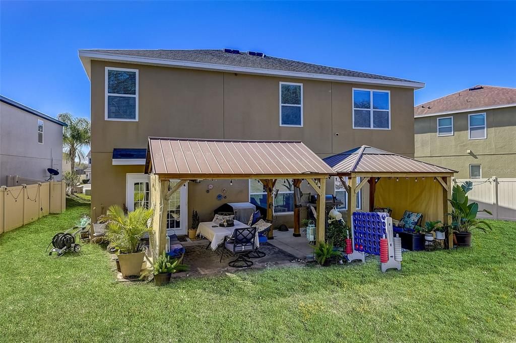 For Sale: $443,500 (4 beds, 2 baths, 2808 Square Feet)