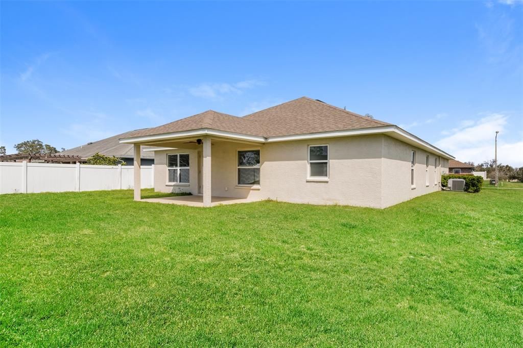 For Sale: $310,000 (4 beds, 2 baths, 2046 Square Feet)