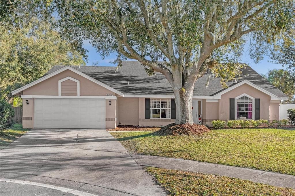 Recently Sold: $489,999 (4 beds, 3 baths, 2084 Square Feet)