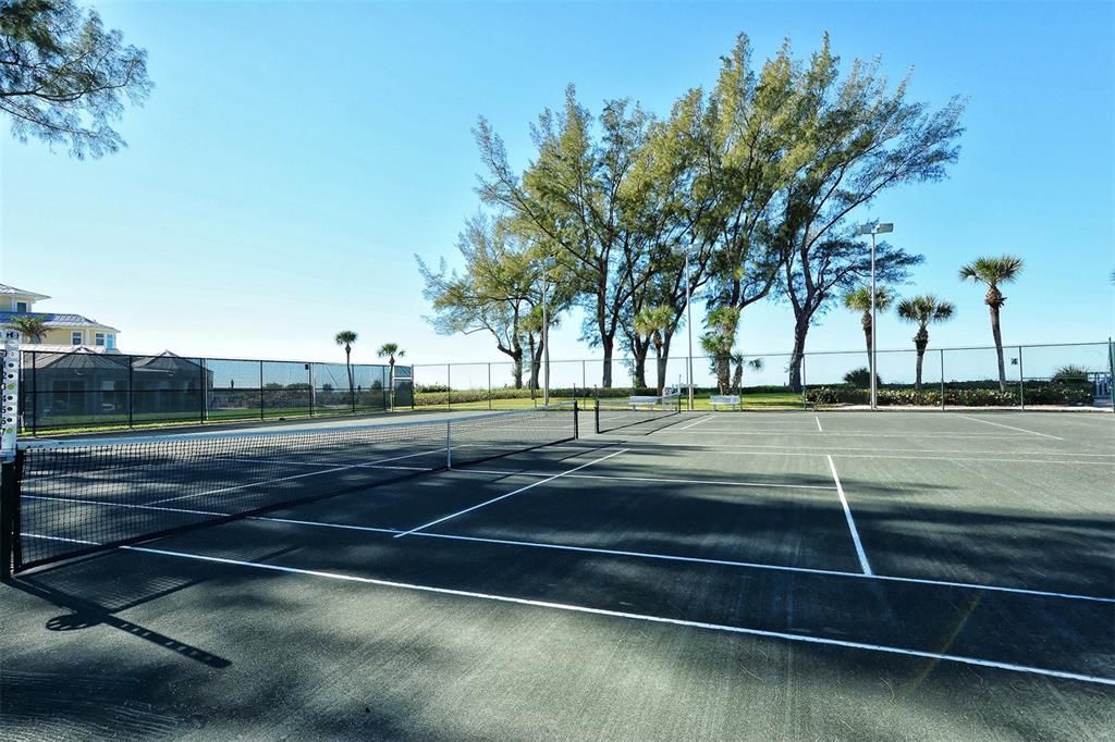 Beachside Tennis Courts