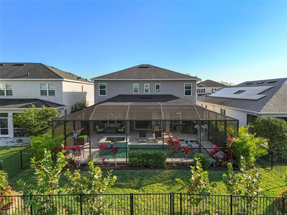 Active With Contract: $915,000 (4 beds, 3 baths, 2672 Square Feet)