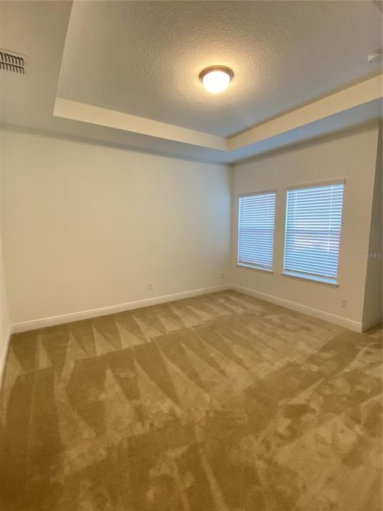 Active With Contract: $2,900 (3 beds, 2 baths, 1789 Square Feet)