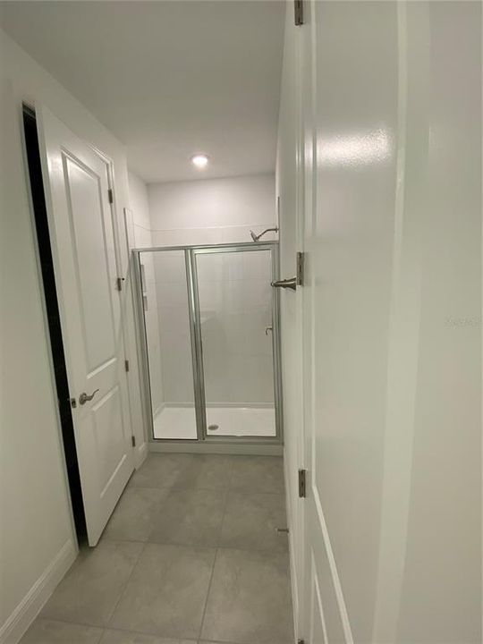 Active With Contract: $2,900 (3 beds, 2 baths, 1789 Square Feet)