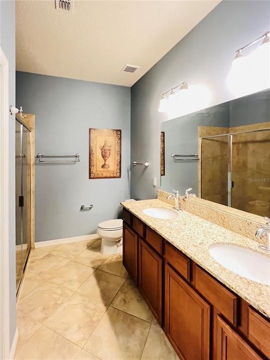 最近售出: $335,000 (3 贝兹, 2 浴室, 1415 平方英尺)
