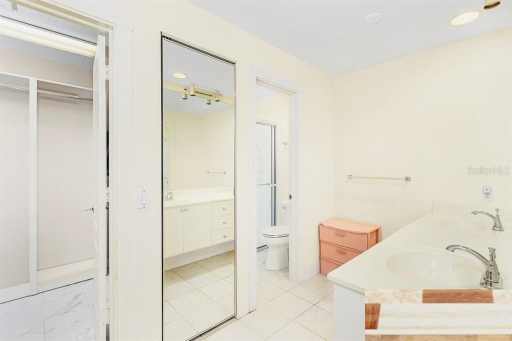 最近售出: $559,000 (3 贝兹, 2 浴室, 1808 平方英尺)