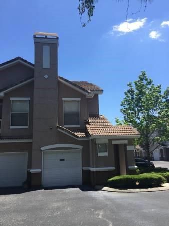 Active With Contract: $1,800 (2 beds, 2 baths, 1175 Square Feet)