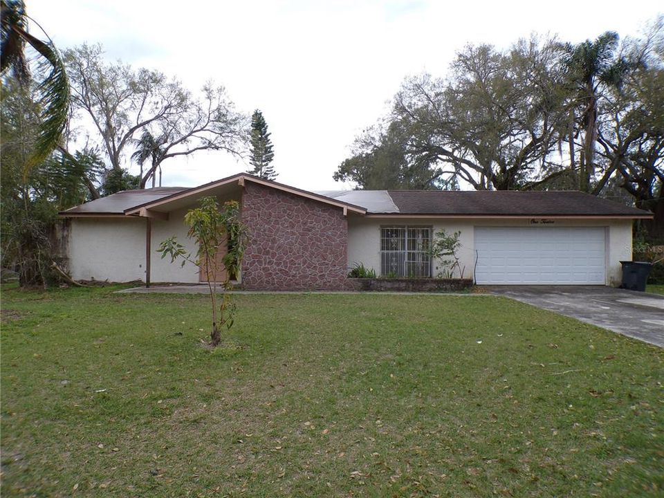 Recently Sold: $249,900 (4 beds, 2 baths, 1675 Square Feet)