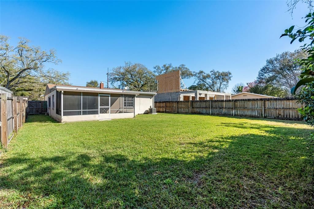 Recently Sold: $459,000 (3 beds, 2 baths, 1363 Square Feet)