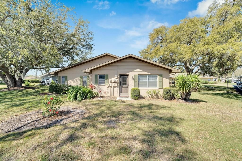 Recently Sold: $147,900 (2 beds, 2 baths, 984 Square Feet)