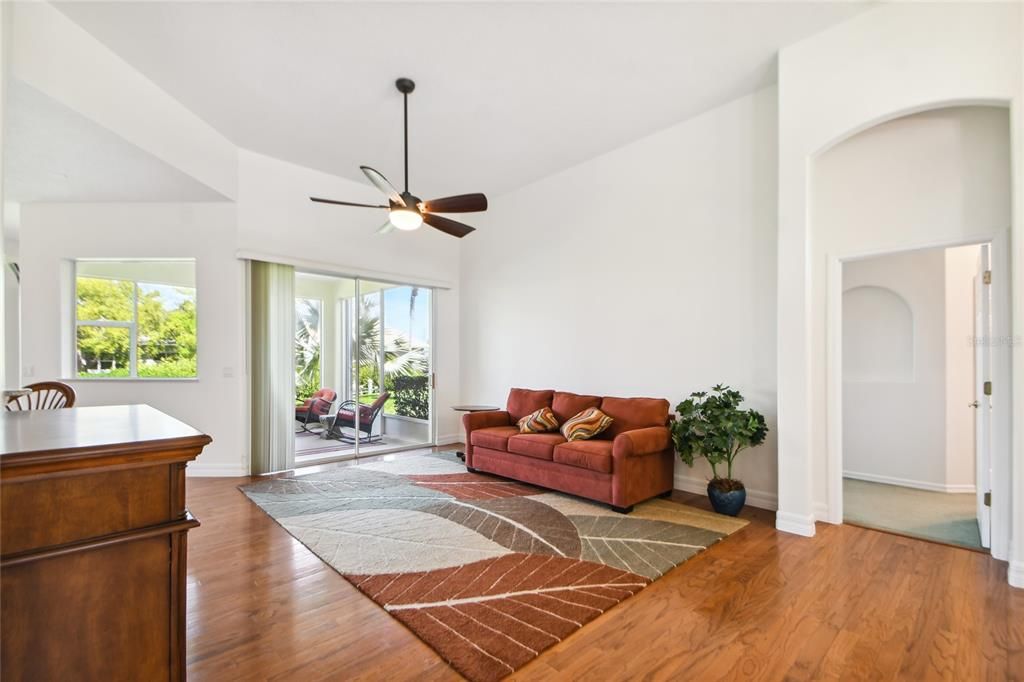 For Sale: $829,000 (3 beds, 2 baths, 1998 Square Feet)