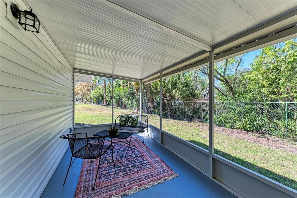 Active With Contract: $509,900 (3 beds, 2 baths, 1705 Square Feet)