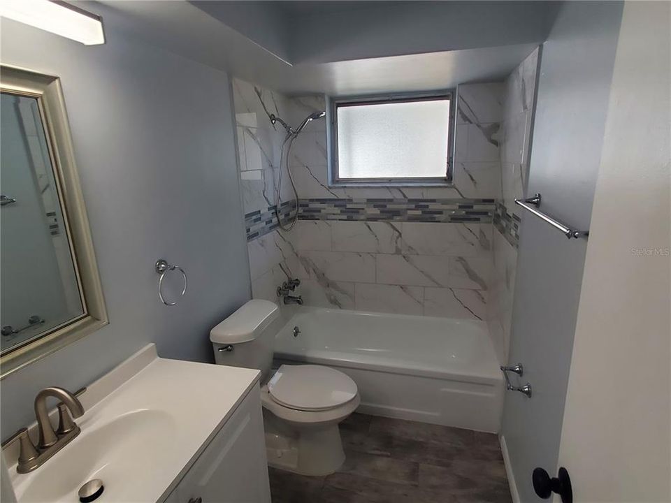 最近租的: $1,650 (2 贝兹, 2 浴室, 1155 平方英尺)