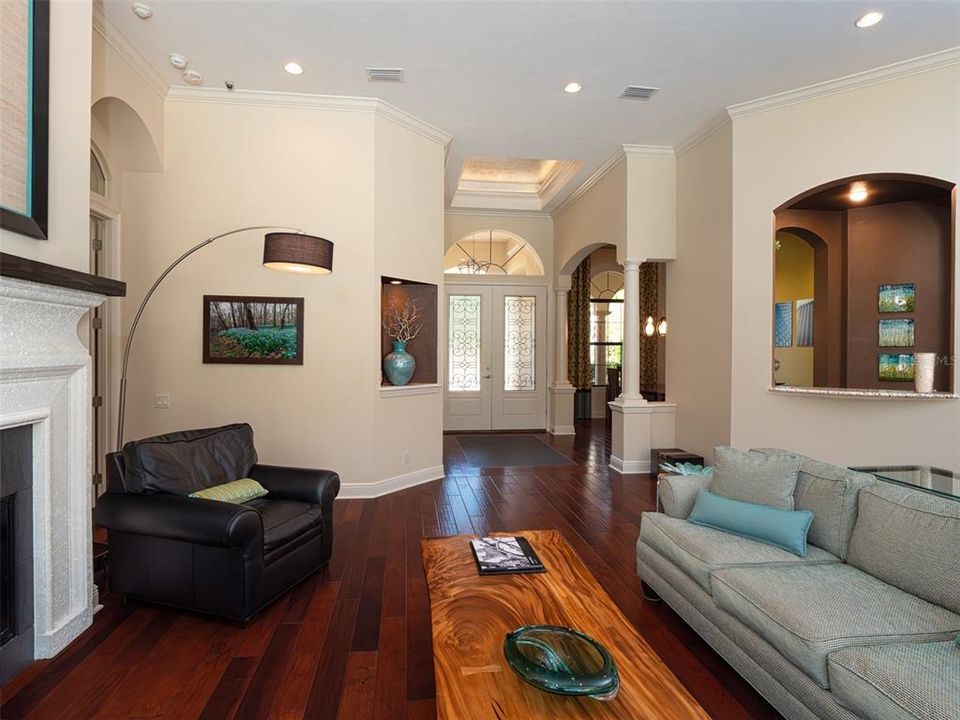 LOOKING BACK TO FOYER FROM LIVING AREAS