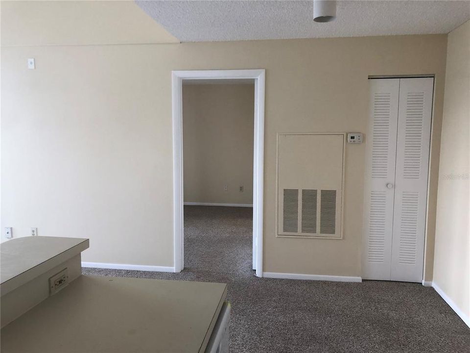 For Rent: $1,195 (1 beds, 1 baths, 648 Square Feet)